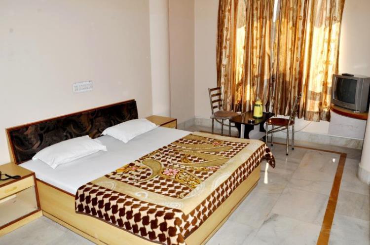 Hotel Kirti Plaza Chittorgarh Exteriér fotografie