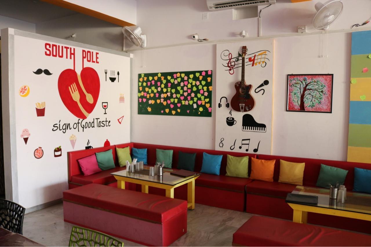 Hotel Kirti Plaza Chittorgarh Exteriér fotografie